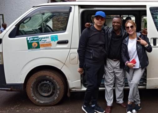 Safari Vehicles Hire in Kenya | Hire Tour Van in Nairobi Kenya | Hire Safari Vehicle in Kenya | Safari Vehicle | rent Safari Vehicle